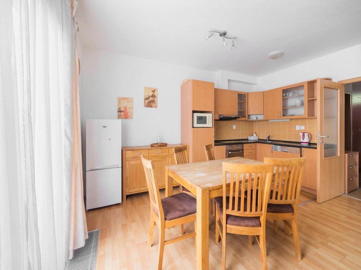 Comfortable Holiday Home In Lipno With Garden Lipno nad Vltavou Esterno foto