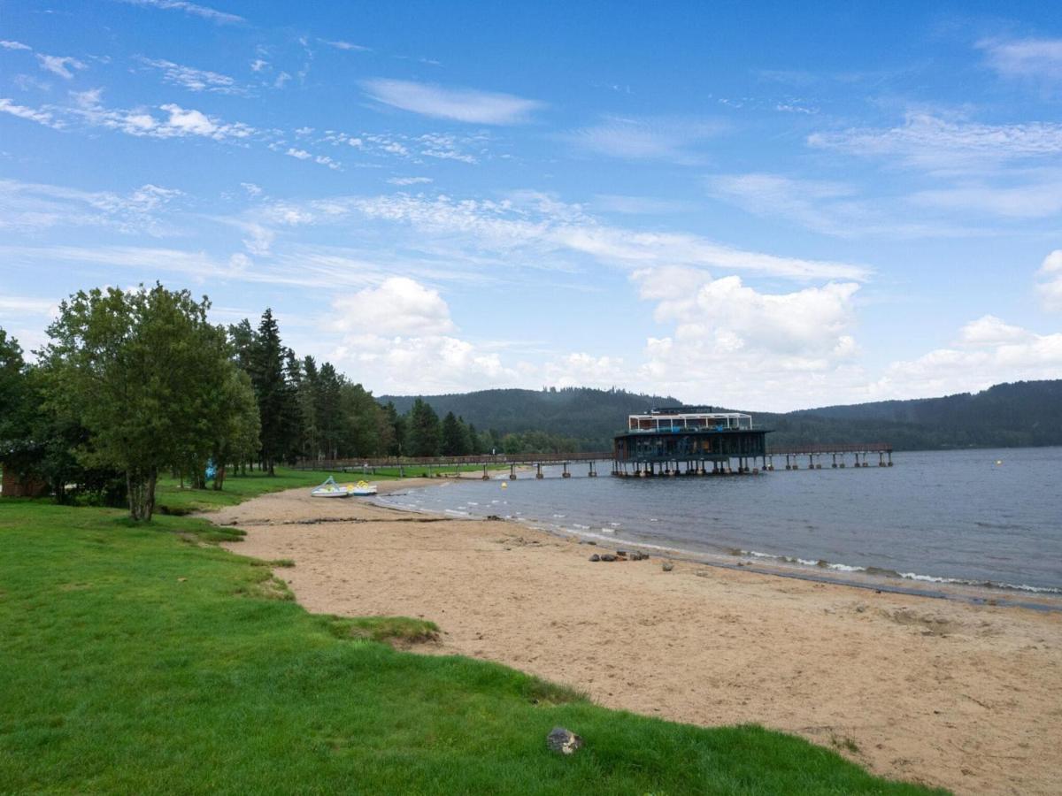 Comfortable Holiday Home In Lipno With Garden Lipno nad Vltavou Esterno foto